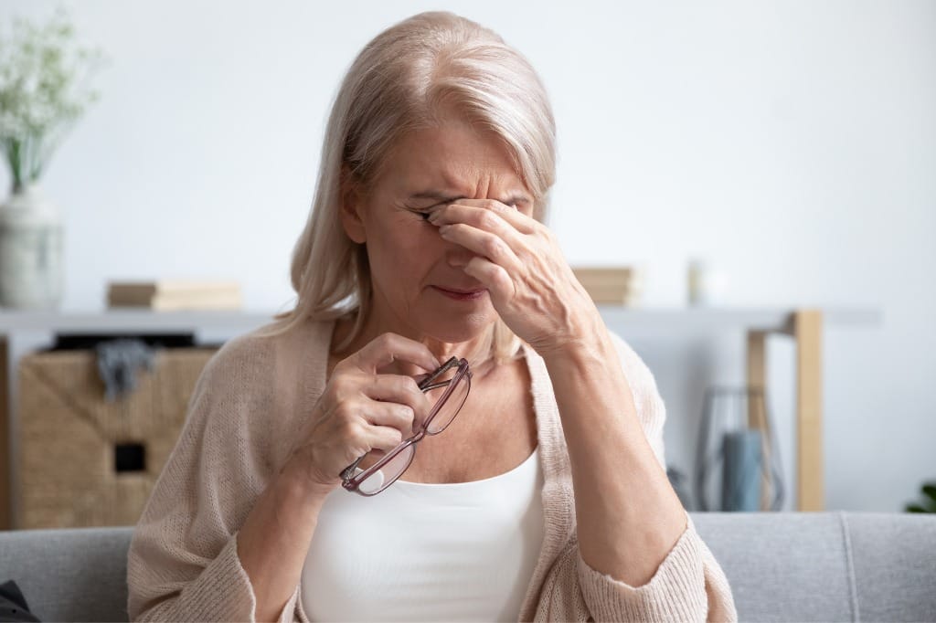 dry-eye-syndrome-in-seniors