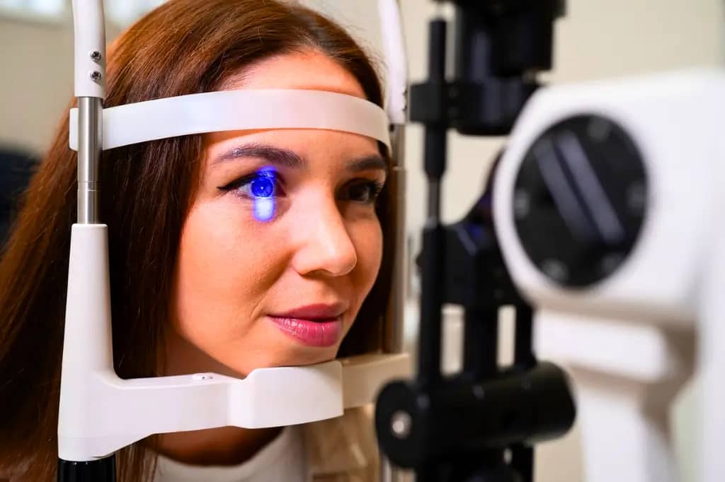 Eye exam at Abasa Optical in Surrey for accurate eye pressure testing.